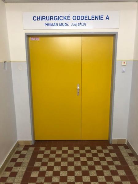 foto-protipoziarne-dvere-zlte